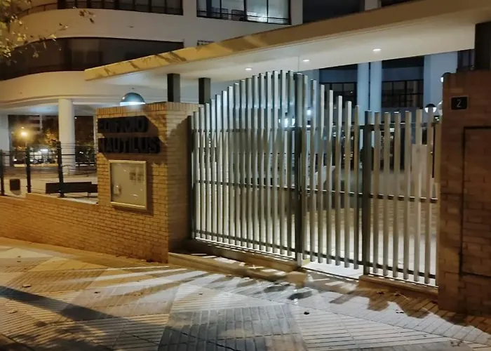 Piso Nautilus アパート *